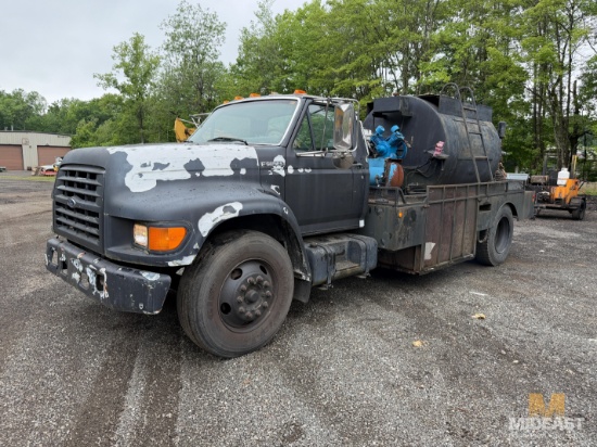 1999 Ford F-Series S/A Asphalt Distributor Truck