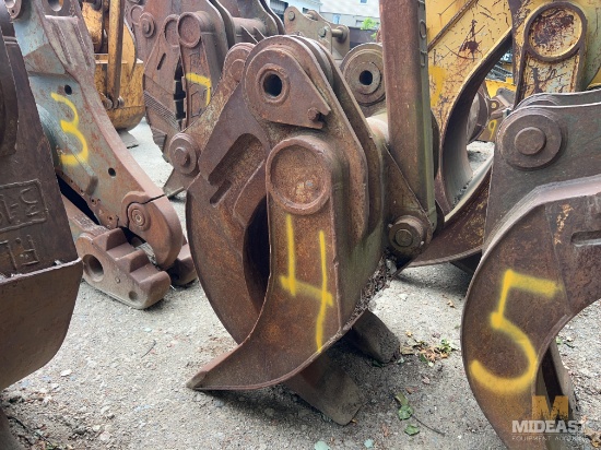 Grapple for 200 Size Machine