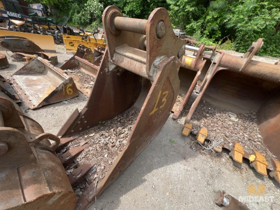 35 Digging Bucket - Fits 450 Size Machine