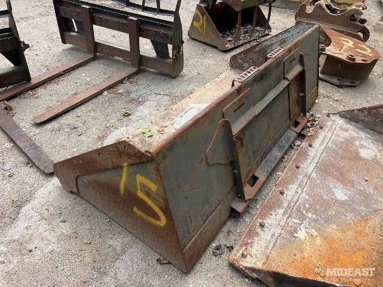 88 Skid Steer Snow Bucket