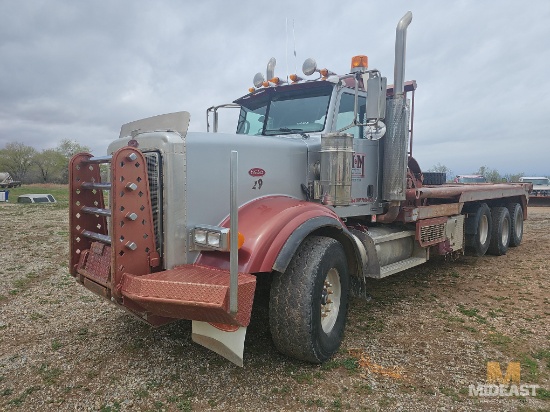 2007 Peterbilt 357 Bed Truck