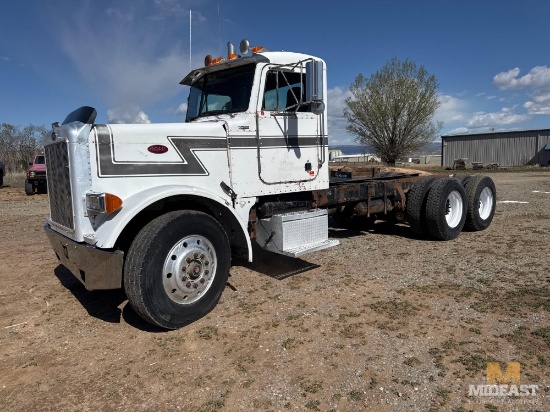 Peterbilt 379 Day Cab Truck