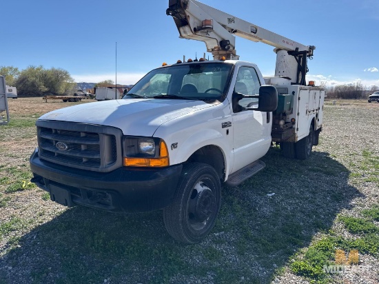 Ford F 450 Bucket Truck