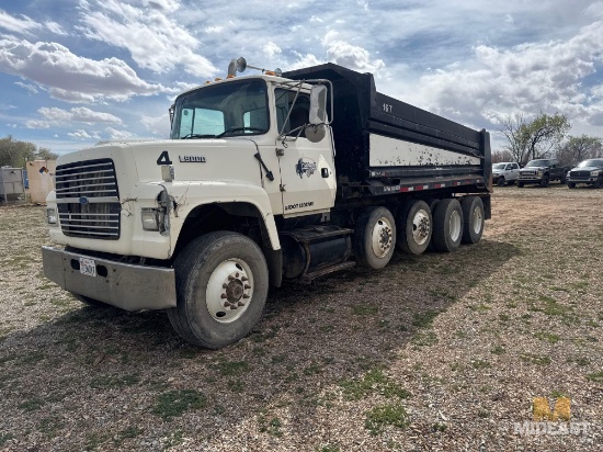 Ford LT 900 Quad Axle Dump Truck