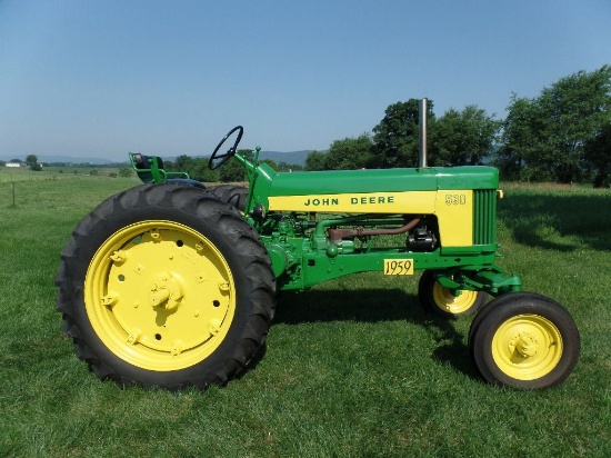 1959 John Deere 530