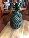 Metal pineapple