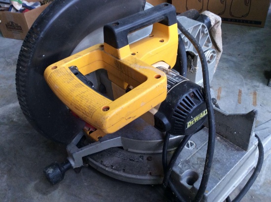 Dewalt DW704 miter saw