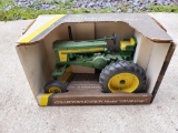 JD 1/16 scale 720 Hi-crop tractor