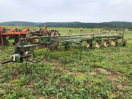 John Deere 2500 Plow