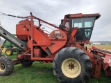 Byron Harvester Unisystem with CS 7-row Corn Head