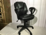 assembled, swivel managers chair