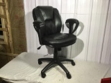 New in box, needs assembled, swivel managers office chair