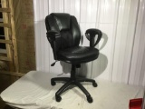 New in box, needs assembled, managers swivel office chair