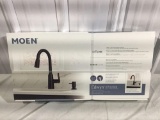 Moen Pull down kitchen faucet