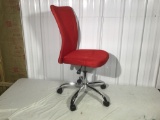 Swivel office chair in red