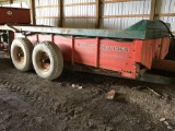 New Idea 245 Manure Spreader