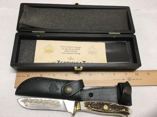 Puma knife with leather sheath