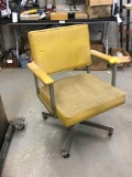 Heavy duty office chair