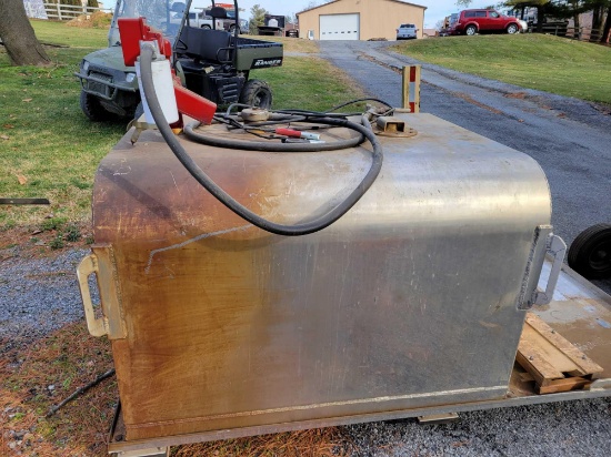 Stainless steel tank approx 300 gal tank with Fillrite 12 volt pump