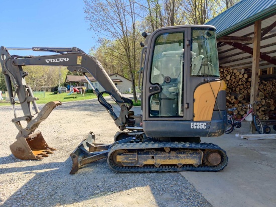 Excavator- Volvo EC35C