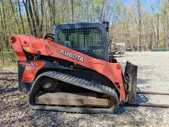 Kubota Skid Loader SVL90-2