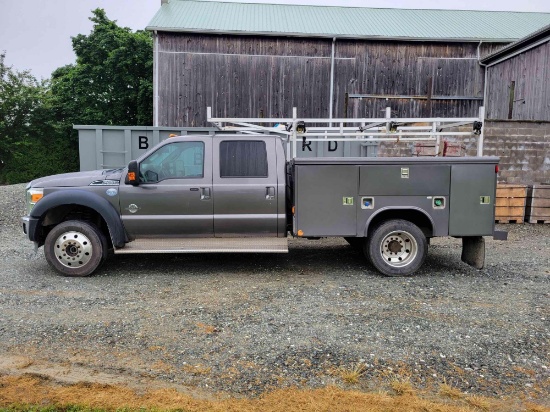 F-550 truck with 11ft service body, 2014