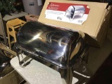 Stainless steel rolltop warming chafer