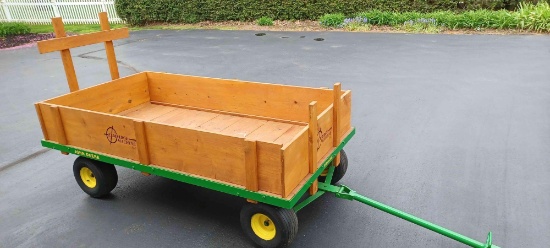 wagon by Elmridge Machine with removable sides