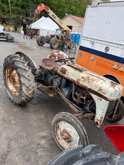 tractor