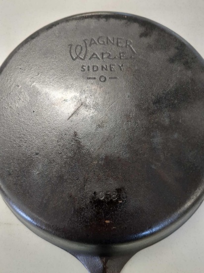 Wagner Ware Sidney O #8 (marked 1058C)