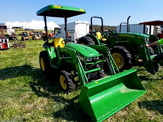 John Deere Loader Tractor