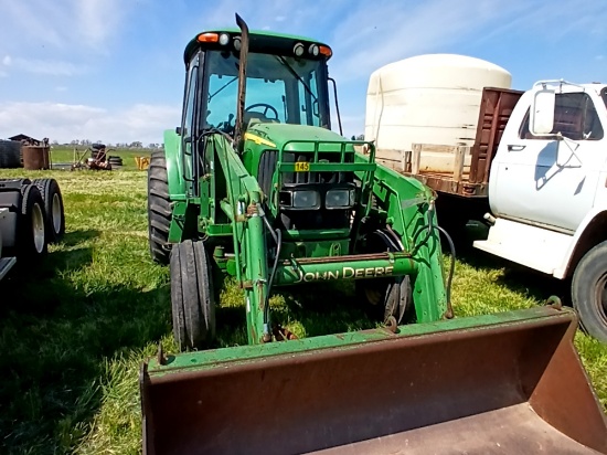 John Deere Loader Tractor