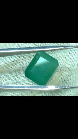 Natural Forest Green Emerald 12.50 Cts - Certified