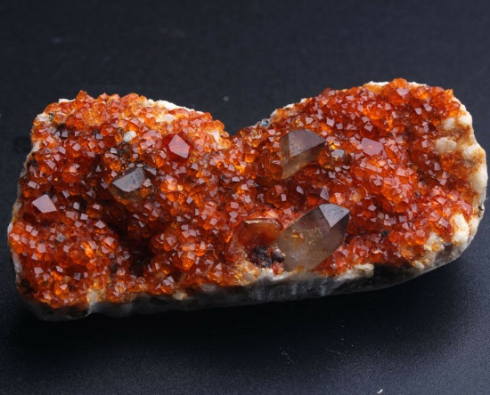 Natural RARE!!Spessartine Garnets 640 Carats Specimen