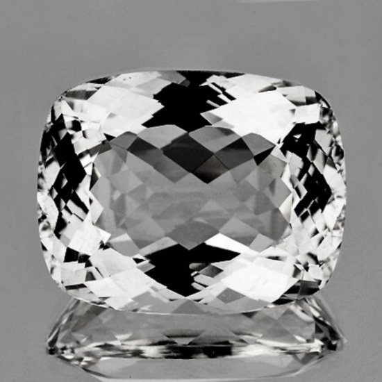 Natural White Aquamarine 10x8 MM{Flawless-VVS1}