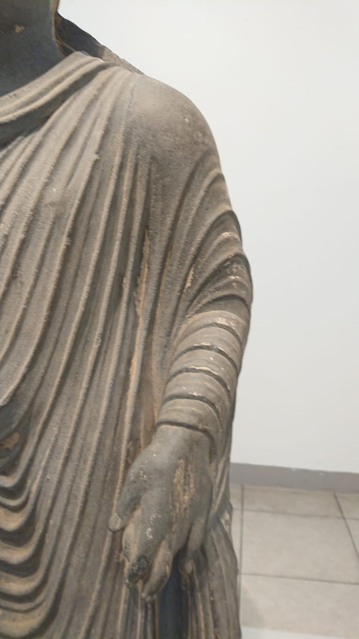 Antique 3rd century Gandhara Buddha (Rare Art ) | Proxibid