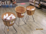 Set Of 3 Baskets And Stands