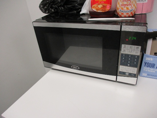 Oster Microwave Oven