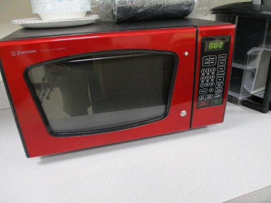 Emmerson Microwave Oven