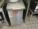 Avantco - Single Basket Deep Fryer