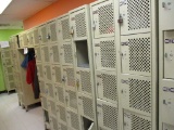 Bank of 6 Lockers