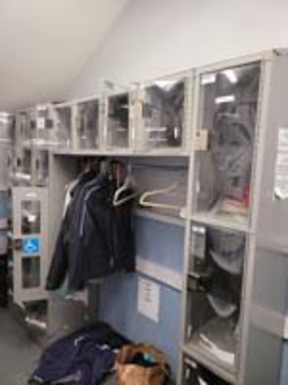 Compartment lockers