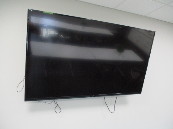 70" Jcv - Large Screen Tv On A Wall Mount
