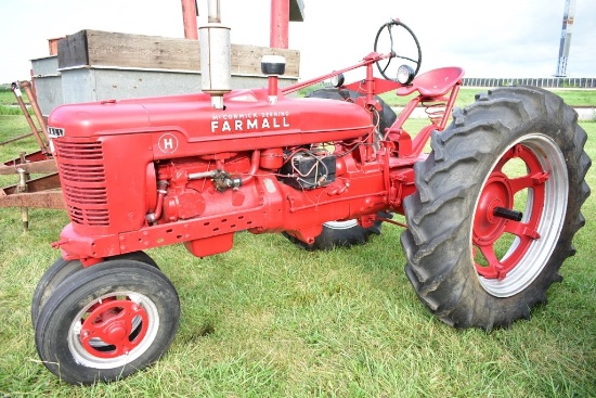 Farmall H Tractor