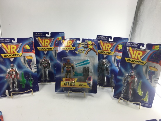 5 VR TROOPER ACTION FIGURES