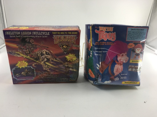 SKELETON SKULL CYCLE AND BATTLE TROLLS ACTION FIGURE