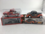 2 DIECAST VEHICLES