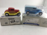 2 DIECAST VEHICLES