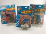 3 LOONEY TUNES ACTION FIGURES