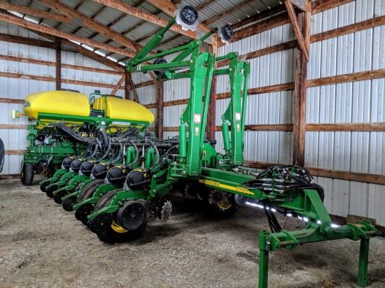 Central Illinois Farm Machinery Auction